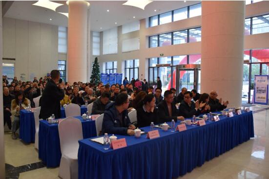 蘇州市環(huán)保產(chǎn)業(yè)協(xié)會(huì)第四屆第二次會(huì)員大會(huì)勝利召開(kāi)